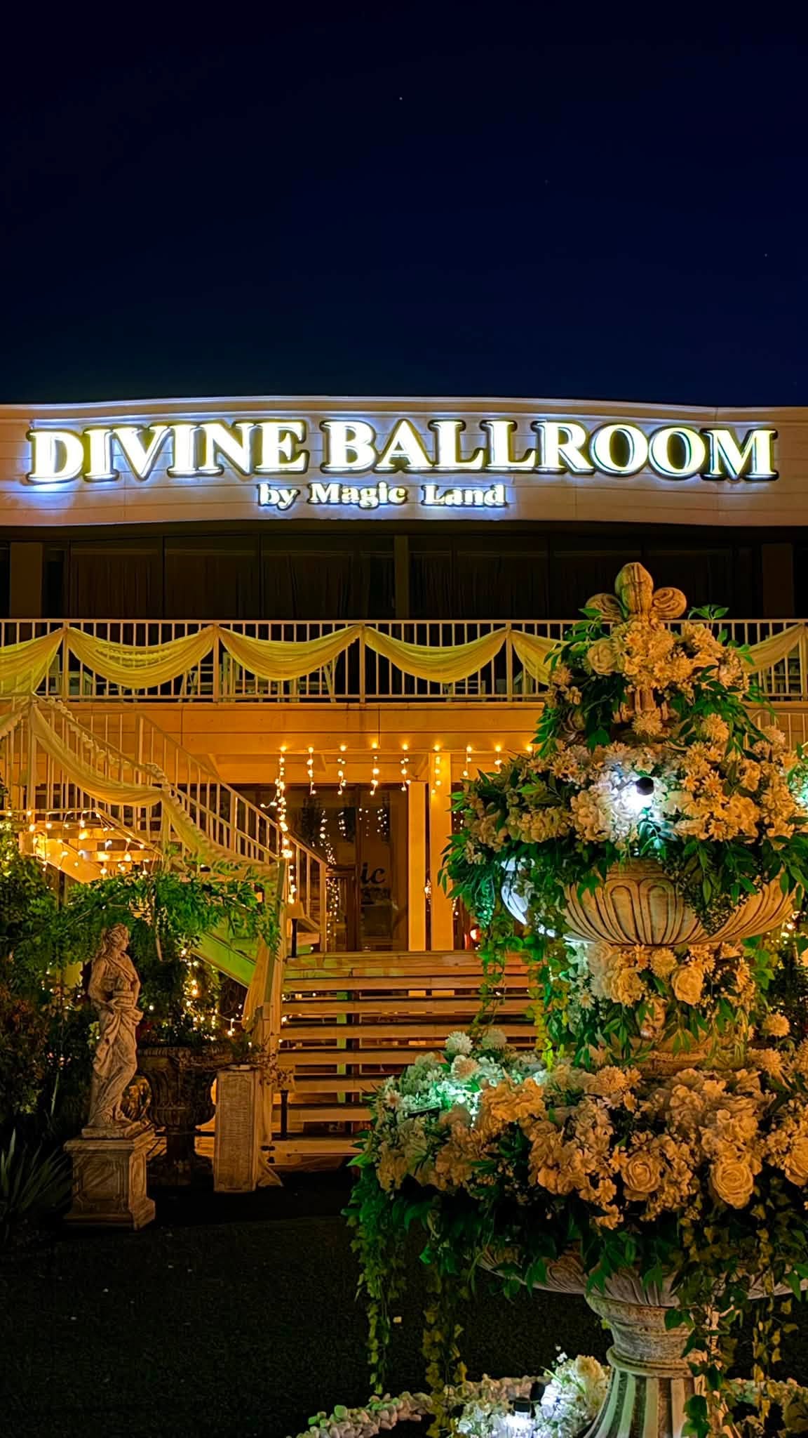 Divine Ballroom noapte de Revelion Craiova